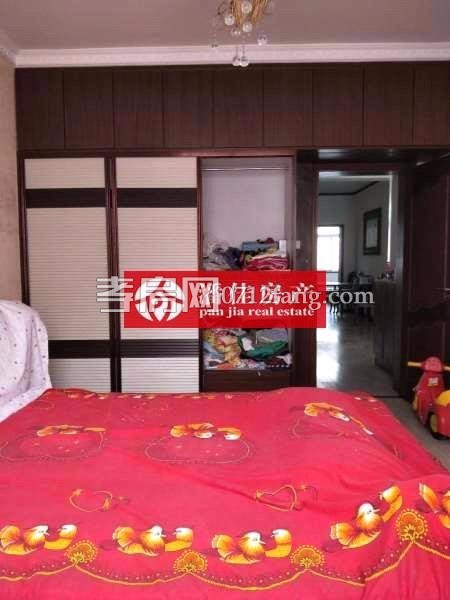 【潘佳房產(chǎn)推薦】滿二！城站路泰陽城5/6樓128㎡3室2廳2衛(wèi)精裝修只要58萬