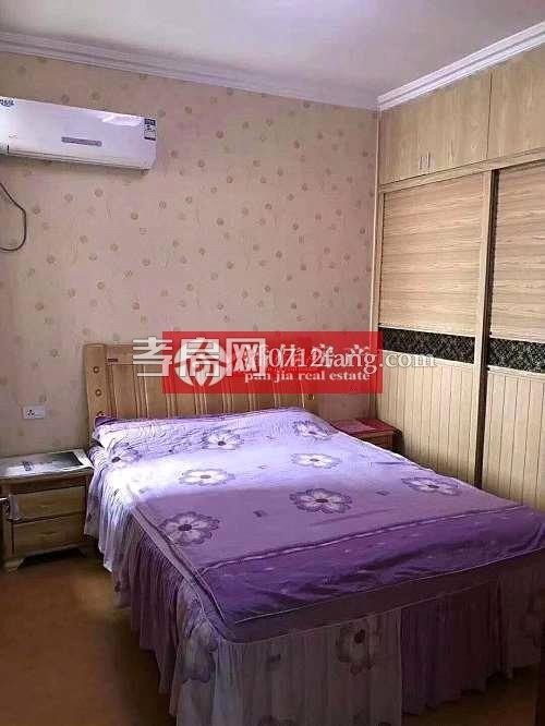 【潘佳房產(chǎn)推薦】灣流匯中間樓層110平米毛坯90萬(wàn)