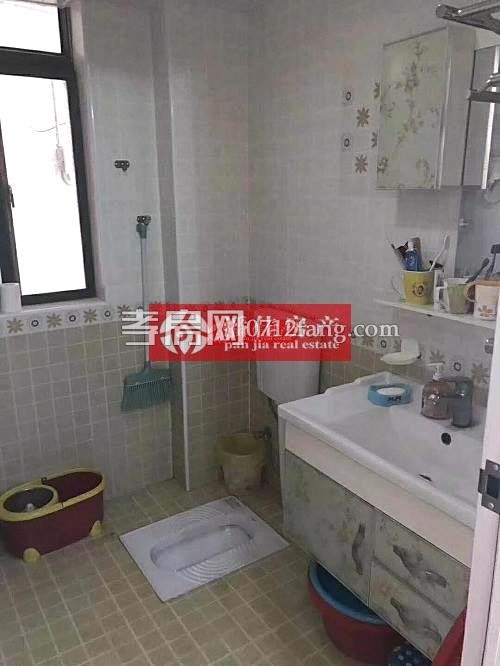 【潘佳房產(chǎn)推薦】灣流匯中間樓層110平米毛坯90萬(wàn)