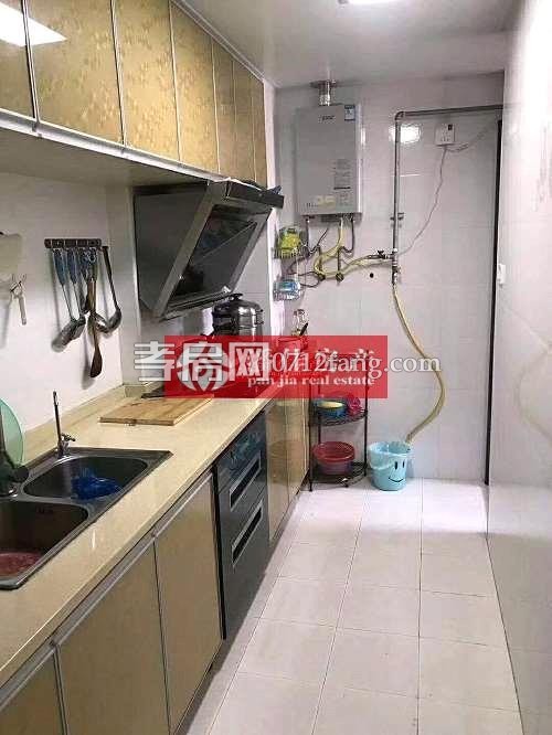 【潘佳房產(chǎn)推薦】灣流匯中間樓層110平米毛坯90萬(wàn)