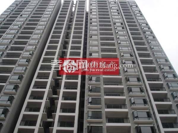 香港城中央廣場138.8平米4室2廳2衛(wèi)毛坯房86萬