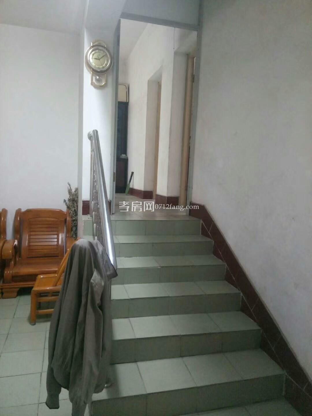 D1065后湖御景5/19精装3/2/2两证满五面积139.9平