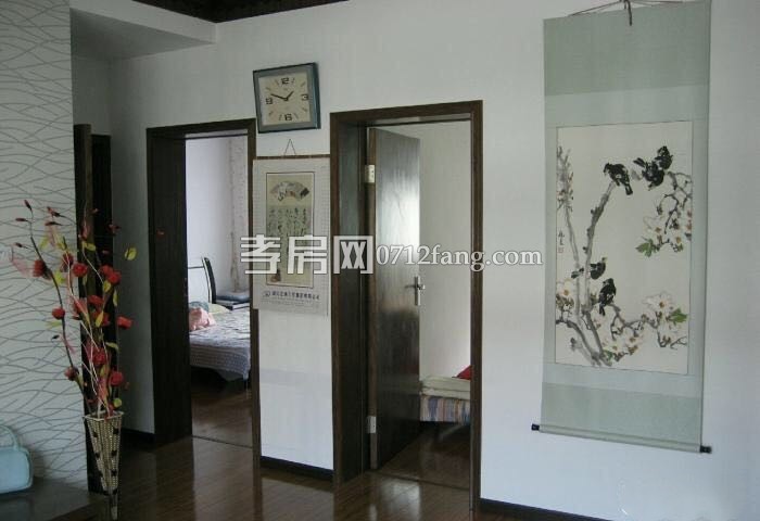 A3336南大大禹 3室2廳2衛(wèi)29/32精裝面積125.31平米售價96萬