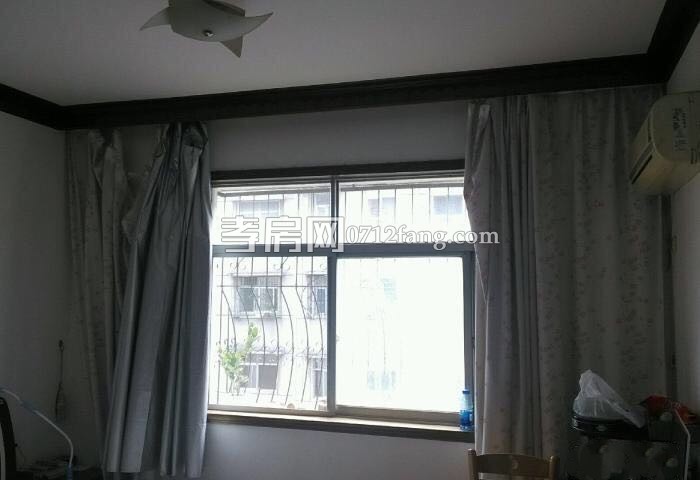 A3336南大大禹 3室2廳2衛(wèi)29/32精裝面積125.31平米售價96萬