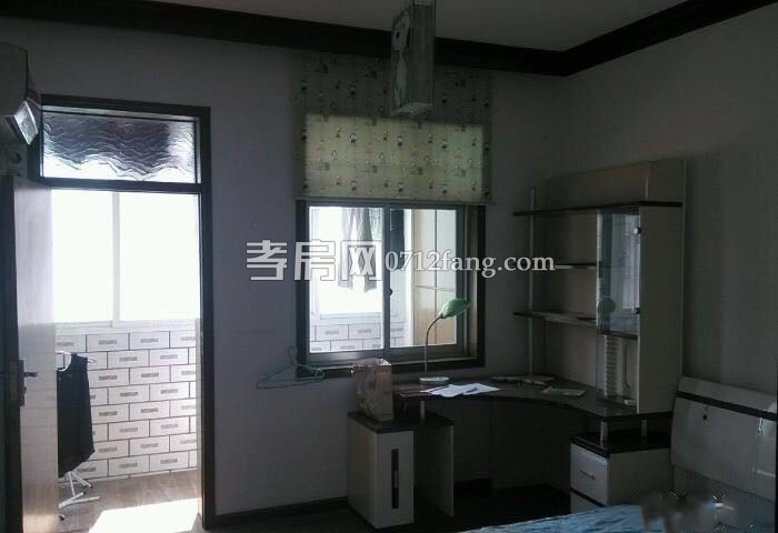 A3336南大大禹 3室2廳2衛(wèi)29/32精裝面積125.31平米售價96萬