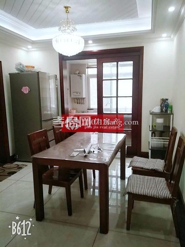 【潘佳房產(chǎn)推薦】【滿2西湖明珠低樓層146.29平米精裝150萬】