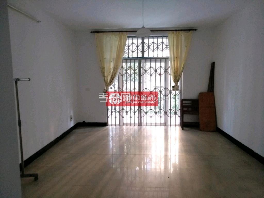 【潘佳房產(chǎn)推薦】【乾坤名城南北通透雙陽臺(tái)1/7樓130平米簡裝78萬】