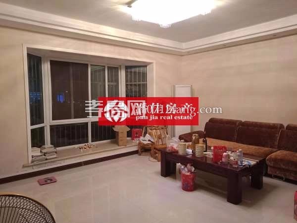 【潘佳房產(chǎn)推薦】丹陽 房！航天 府旁紫荊花園 中層140㎡精裝急售只要102萬