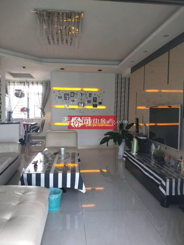 【潘佳房產(chǎn)推薦】【宇濟城中城2/6層131平米簡裝南北通透有院子方便停車60萬】