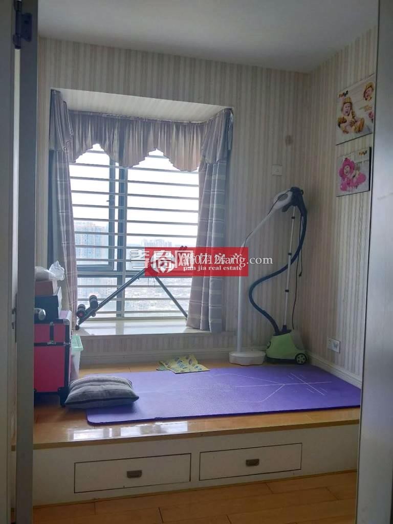 【潘佳房產(chǎn)推薦】【宇濟城中城2/6層131平米簡裝南北通透有院子方便停車60萬】