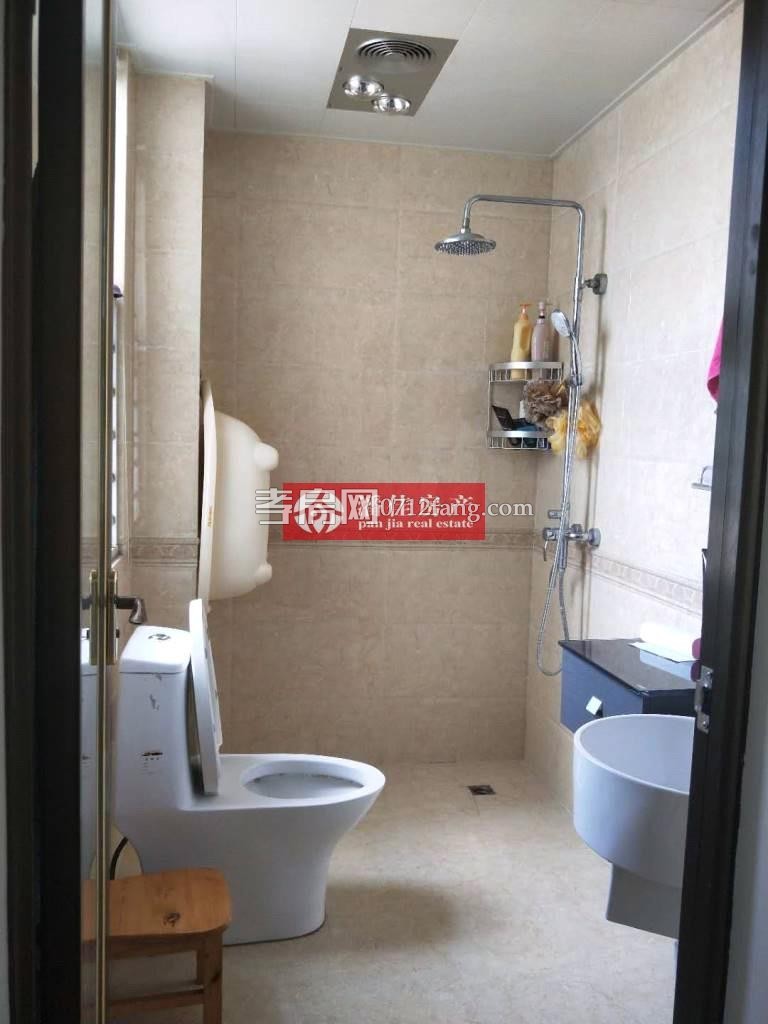 【潘佳房產(chǎn)推薦】【宇濟城中城2/6層131平米簡裝南北通透有院子方便停車60萬】