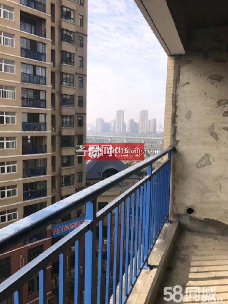 【潘佳房產(chǎn)推薦】【抄 ！中建國際119平中層3室2廳2衛(wèi)精裝94萬】