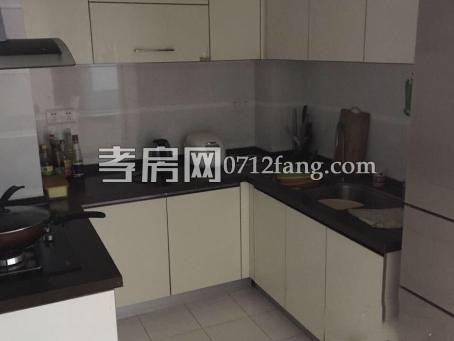 F176宇濟(jì)濱湖天地竹苑4/2/2精裝139平米20/27兩證滿二帶車庫成交價(jià)136萬