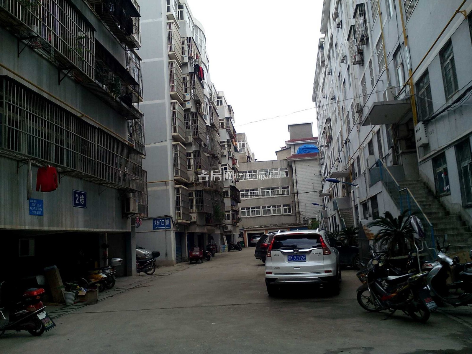 C458天仙嘉園二室二廳一衛(wèi)6/7+1毛坯兩證滿五100.7平米售價(jià)38萬(wàn)