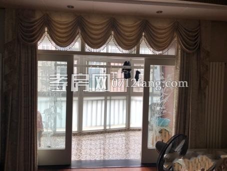 D1036乾坤陽(yáng)光3/2/2中裝4/6證滿二134平米118萬(wàn)