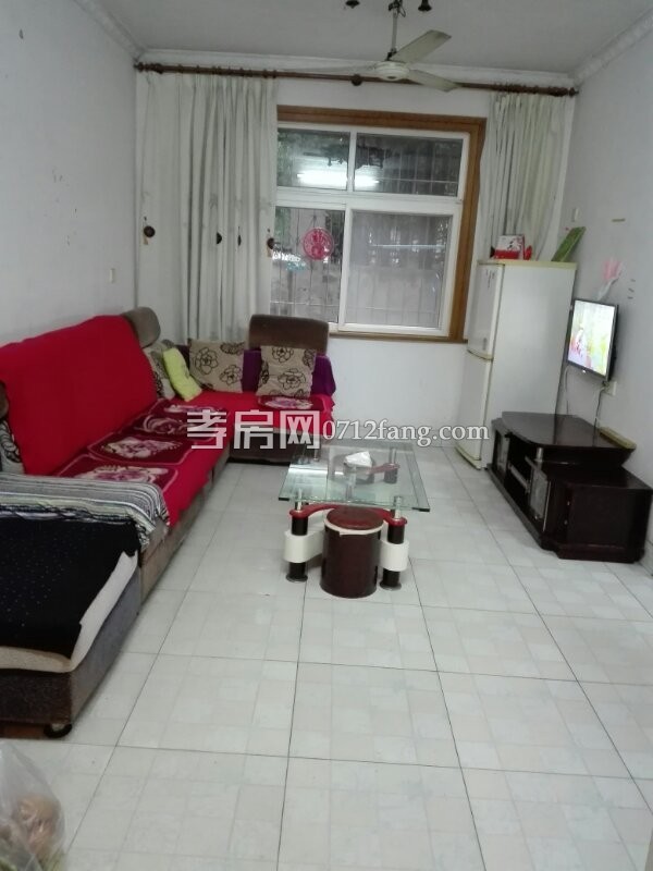 E177金東華府27/31毛坯3/2/2不動(dòng)產(chǎn)證面積114平米售價(jià)92萬