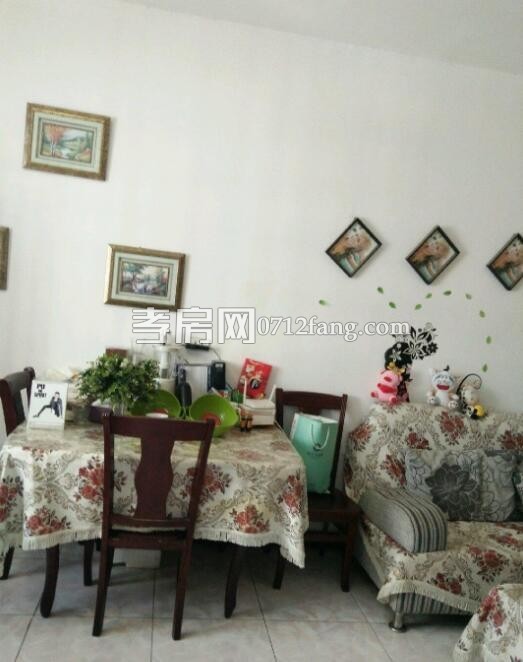 A3409文化路稻香村2/1/1簡裝4/5面積56平方售價26萬