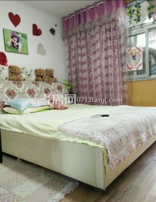 A3409文化路稻香村2/1/1簡裝4/5面積56平方售價26萬