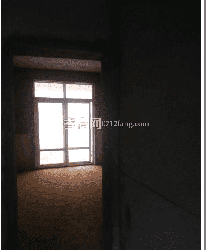 D1059香澳路步行街7/7精裝3/2/1兩證滿二拎包入住面積84.74平急售