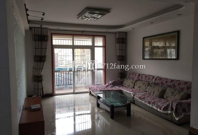 E277槐蔭天地證滿(mǎn)二年1樓帶花園139平米售價(jià)97萬(wàn)