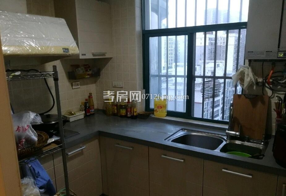 E279民邦熙公館14/18精裝修3/2/2滿二年137.62售價106.5萬