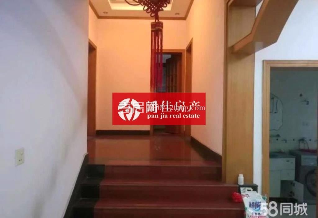 【潘佳房產(chǎn)推薦】【隆中鑫城南北通透 大陽臺129.5平精裝帶家電50萬】