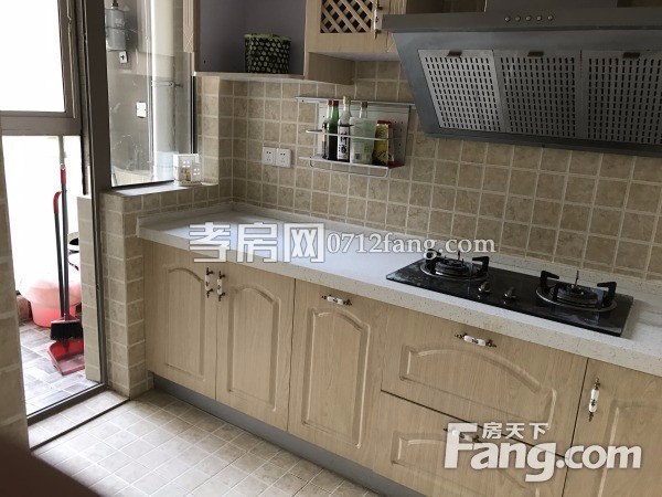 孝感好房，城市生活區(qū)，市政府為鄰，升官發(fā)財好地方