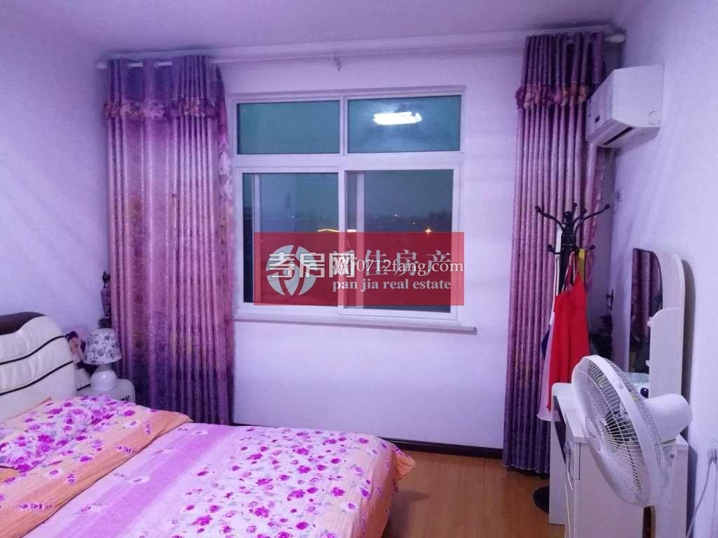 【潘佳房產(chǎn)推薦】【滿二！榮欣錦城南北通透7/7樓毛坯130平43萬誠售】