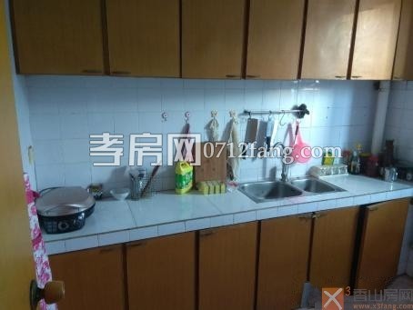 D941东苑小区一期3/2/1中装7/8两证满二112.7平米49.8万