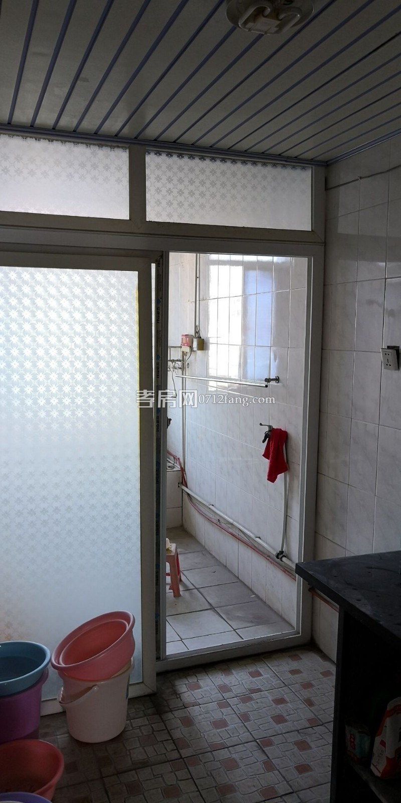 D1040中銀花苑3/2/1簡(jiǎn)裝7/7面積；128.27平米售價(jià)；40萬(wàn)