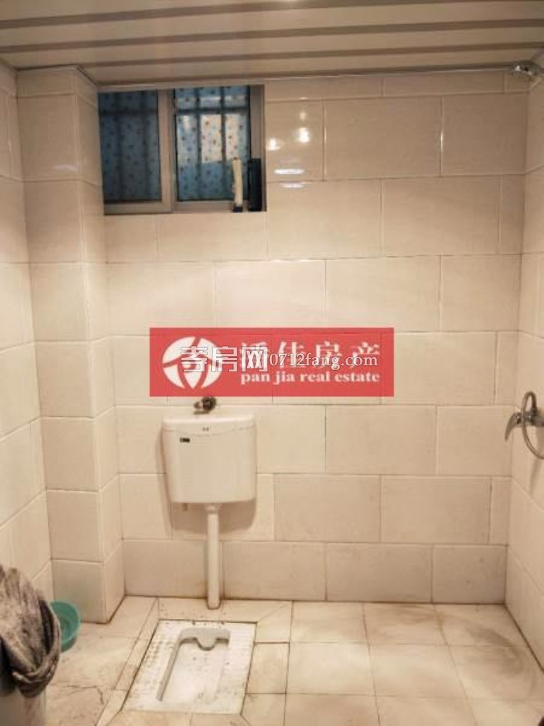 【潘佳房產(chǎn)推薦】滿二！城站路泰陽(yáng)城5/6樓129㎡3室2廳1衛(wèi)精裝修只要58萬(wàn)       