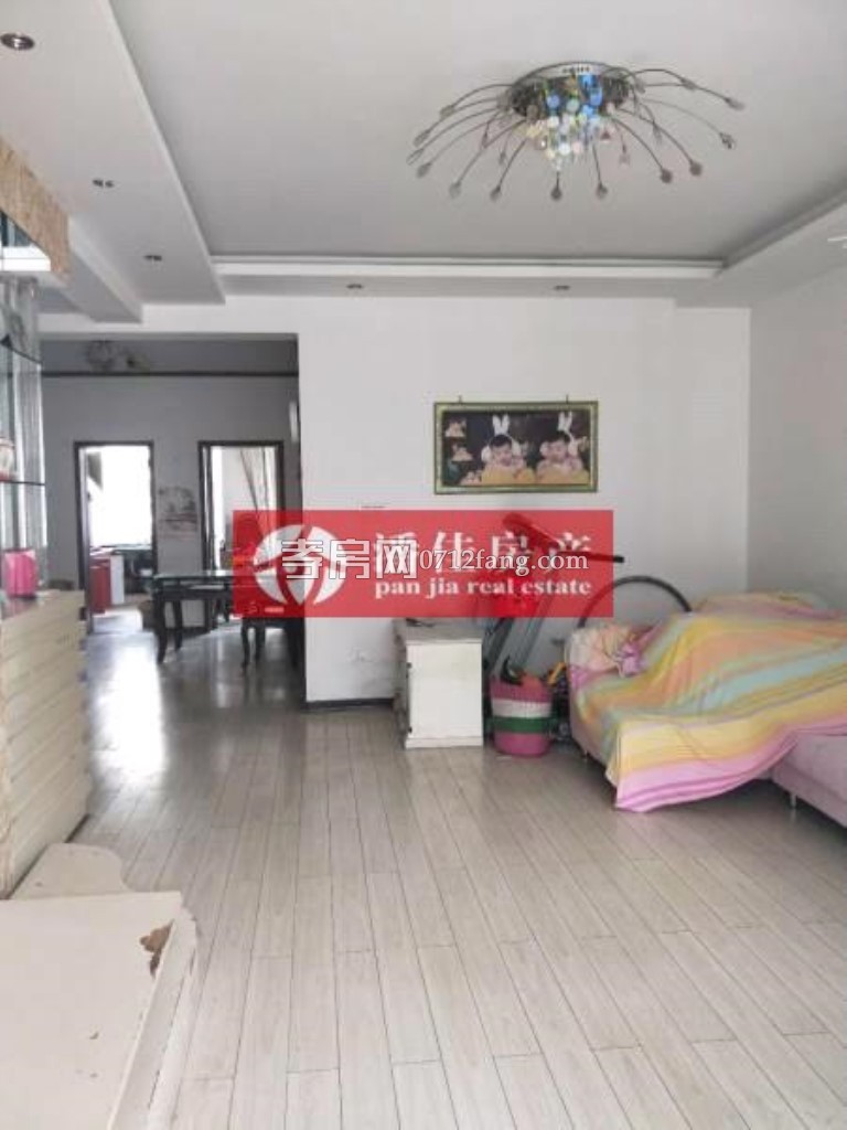 【潘佳房產(chǎn)推薦】滿二！城站路泰陽城5/6樓129㎡3室2廳1衛(wèi)精裝修只要58萬