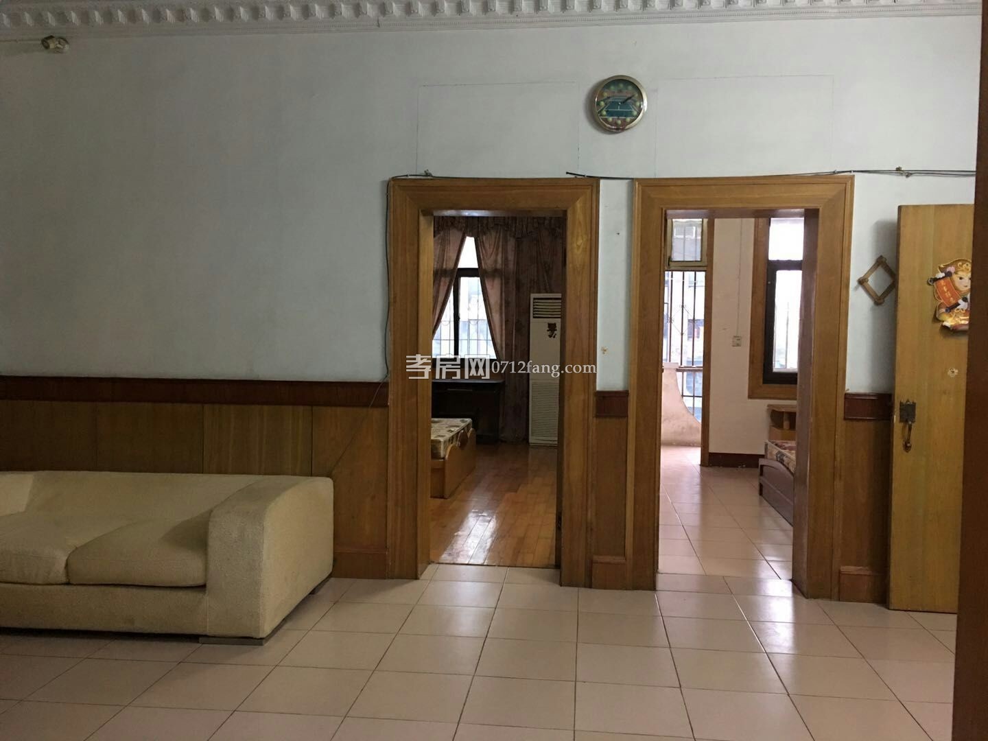 A3222大東門單位房5/7簡裝二室兩證滿五64.4平米售價20萬