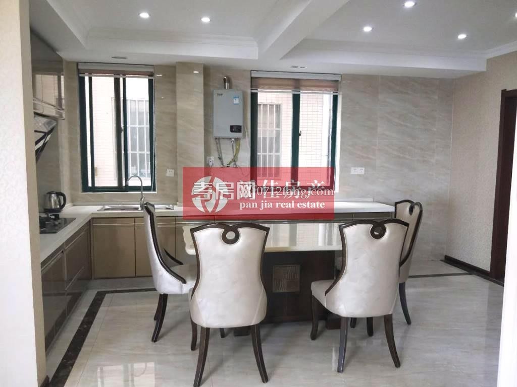 【潘佳房產(chǎn)推薦】【翡翠名都 中層102平米全新精裝75萬】