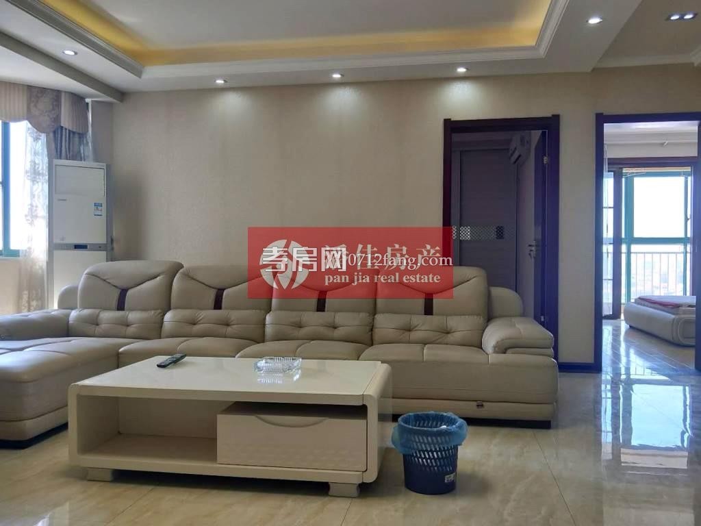 【潘佳房產(chǎn)推薦】【翡翠名都 中層102平米全新精裝75萬】