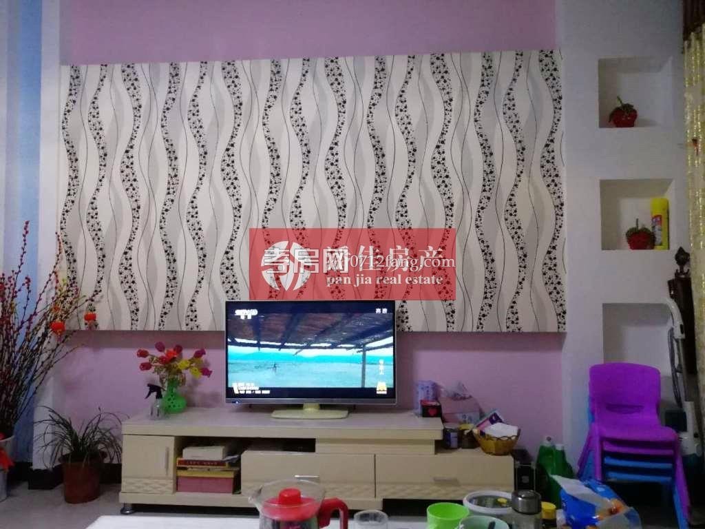 【潘佳房產(chǎn)推薦】【理絲小區(qū)4樓96.64平精裝南北通透光線很好40萬】