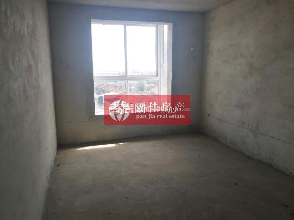 【潘佳房產(chǎn)推薦】【滿二！榮欣錦城南北通透7/7樓毛坯130平43萬誠售】