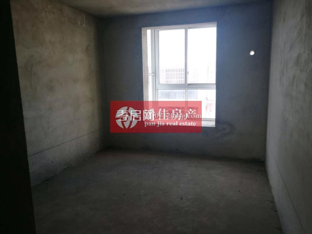 【潘佳房產(chǎn)推薦】【滿二！榮欣錦城南北通透7/7樓毛坯130平43萬誠售】