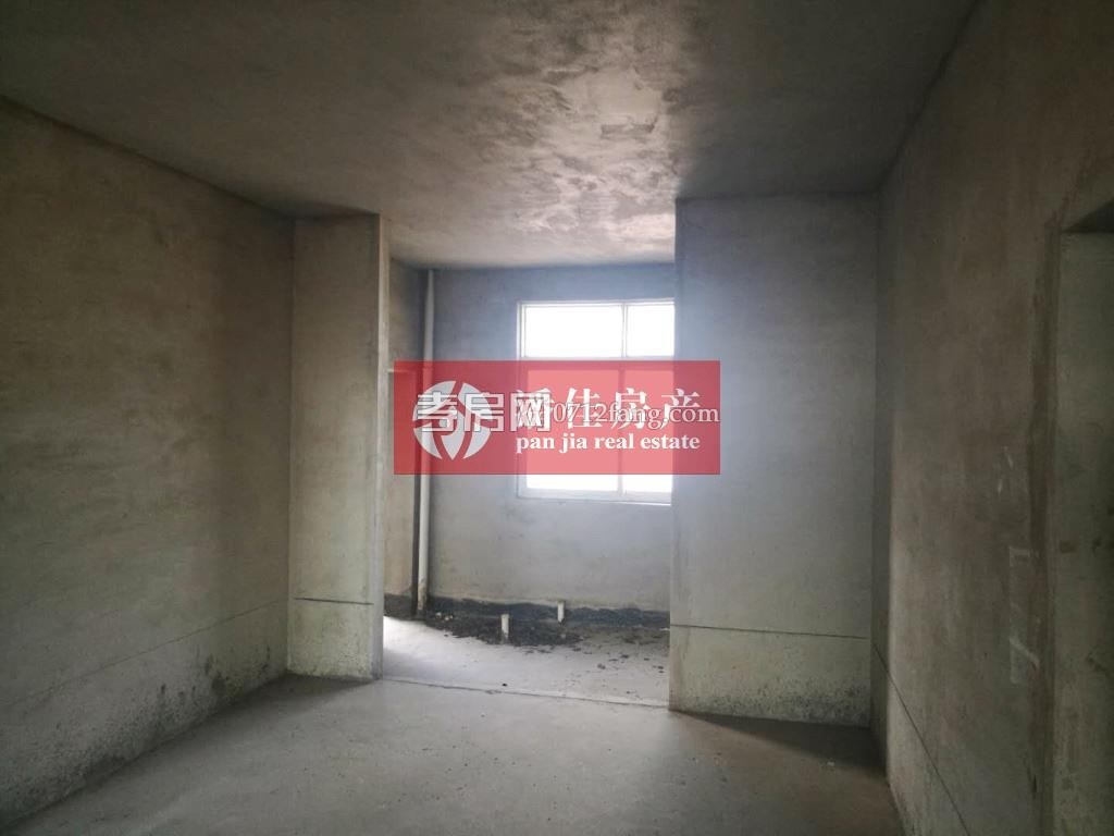 【潘佳房產(chǎn)推薦】【滿二！榮欣錦城南北通透7/7樓毛坯130平43萬誠售】