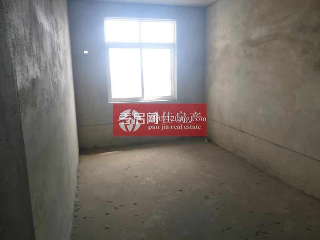 【潘佳房產(chǎn)推薦】【滿二！榮欣錦城南北通透7/7樓毛坯130平43萬誠售】