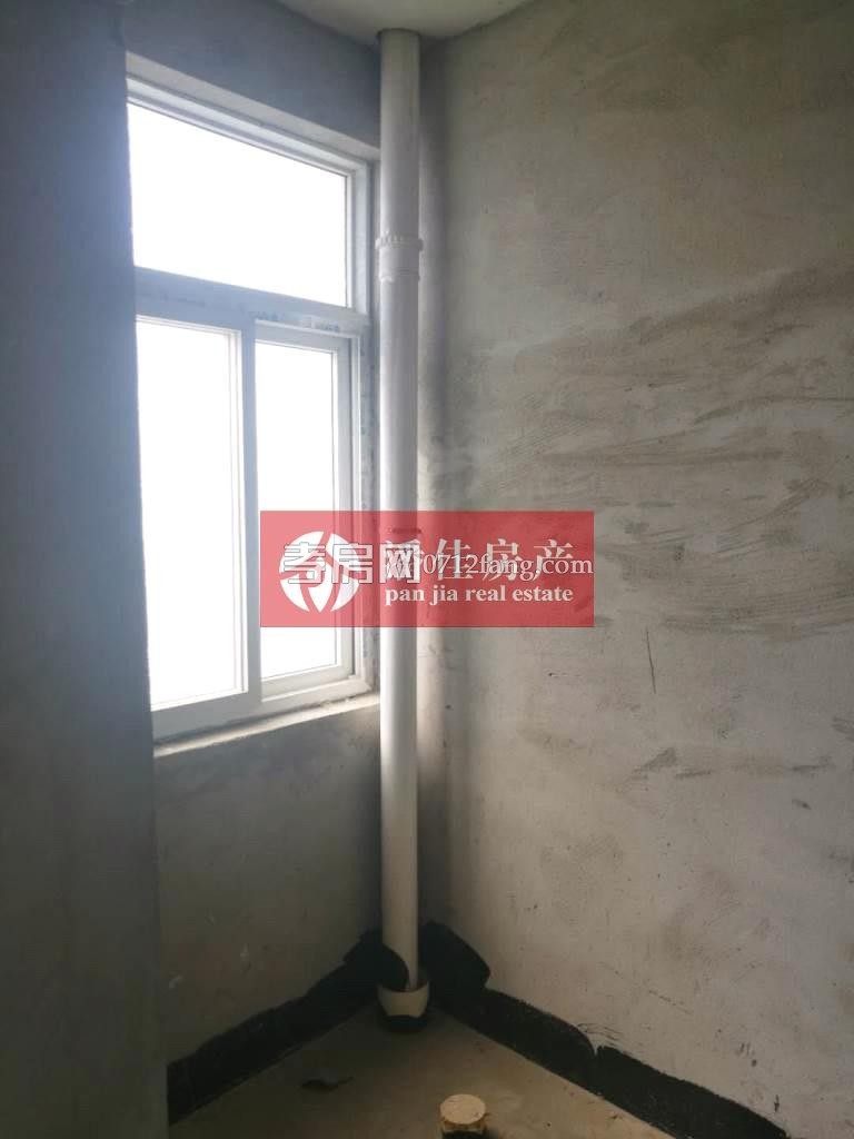 【潘佳房產(chǎn)推薦】【滿二！榮欣錦城南北通透7/7樓毛坯130平43萬誠售】