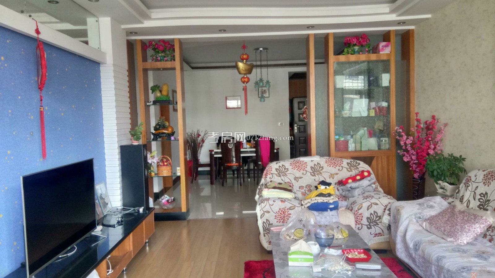 熊咀小區(qū)精裝3/2/2拎包入住面積；164.07平米售價(jià)；76萬急售