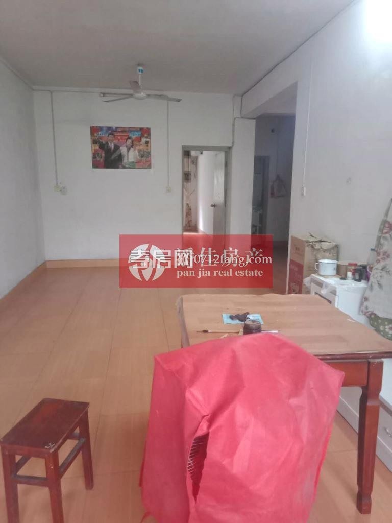 【潘佳房產(chǎn)推薦】【滿五 蔚藍(lán)新都129.64平米精裝南北通透】