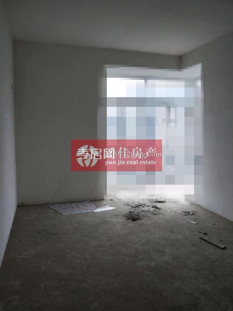 【潘佳房產推薦】帶4個大露臺乾坤陽光6+1經(jīng)典頂樓復式毛坯105萬