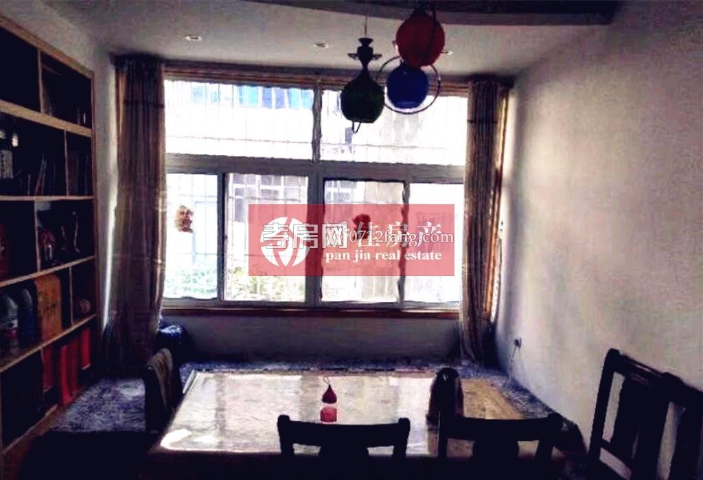 【潘佳房產(chǎn)推薦】【抄 ！中建國際119平中層3室2廳2衛(wèi)精裝94萬】