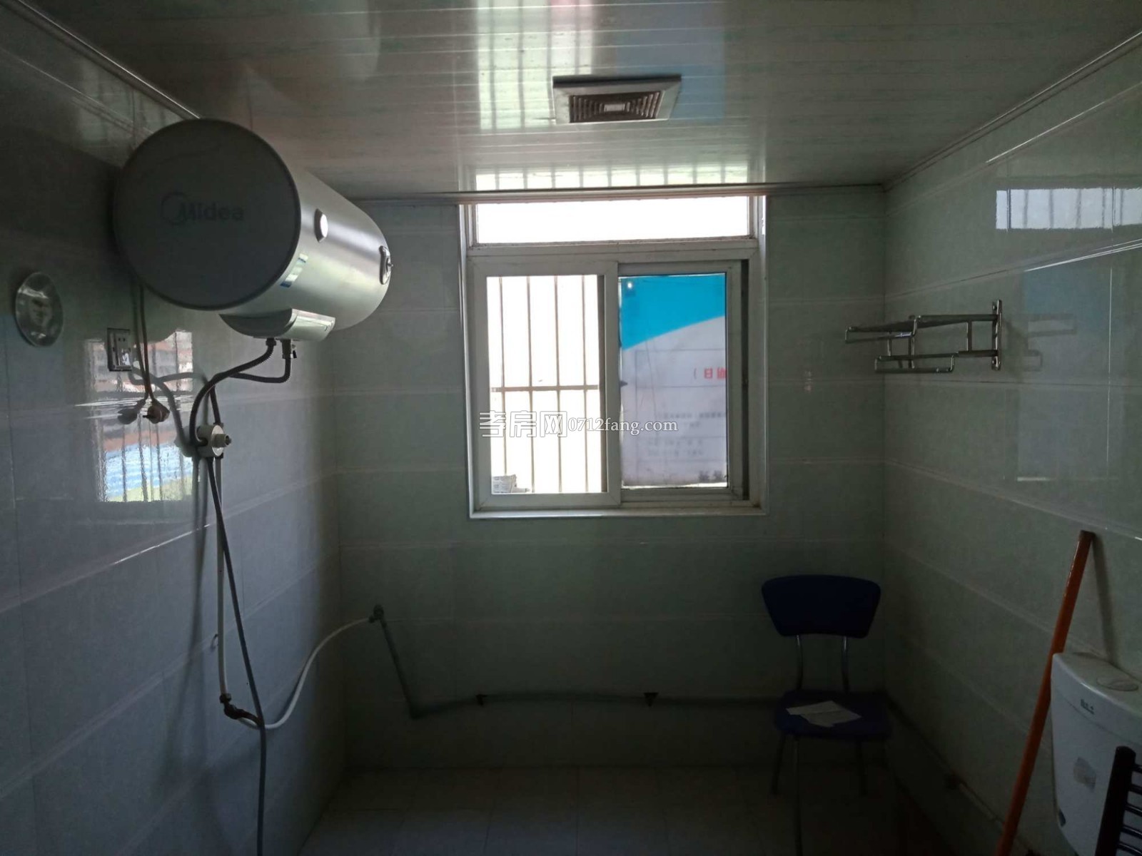 A3590宇济城中城3/2/1简装3/6两证满五面积126平售价55万