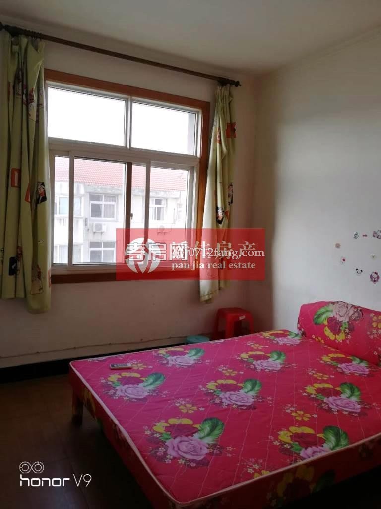 【潘佳房產(chǎn)推薦】兵工花園105㎡3室2廳中裝拎包入住只要48萬(wàn)