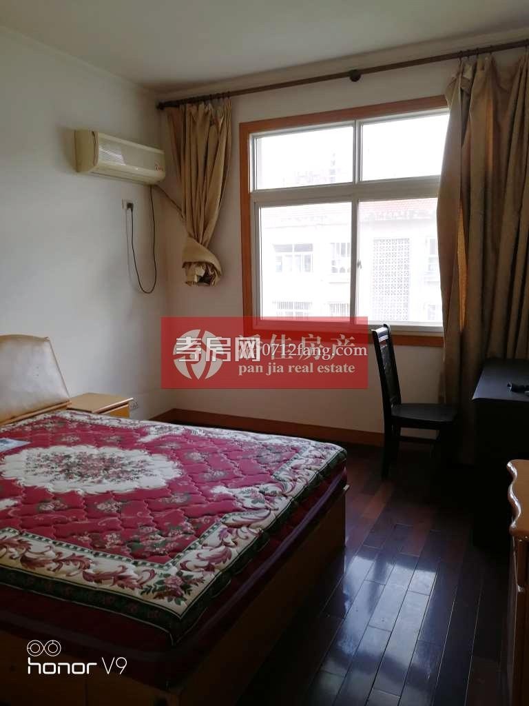 【潘佳房產(chǎn)推薦】兵工花園105㎡3室2廳中裝拎包入住只要48萬