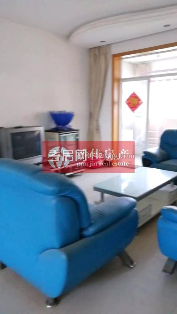 【潘佳房產(chǎn)推薦】兵工花園105㎡3室2廳中裝拎包入住只要48萬(wàn)