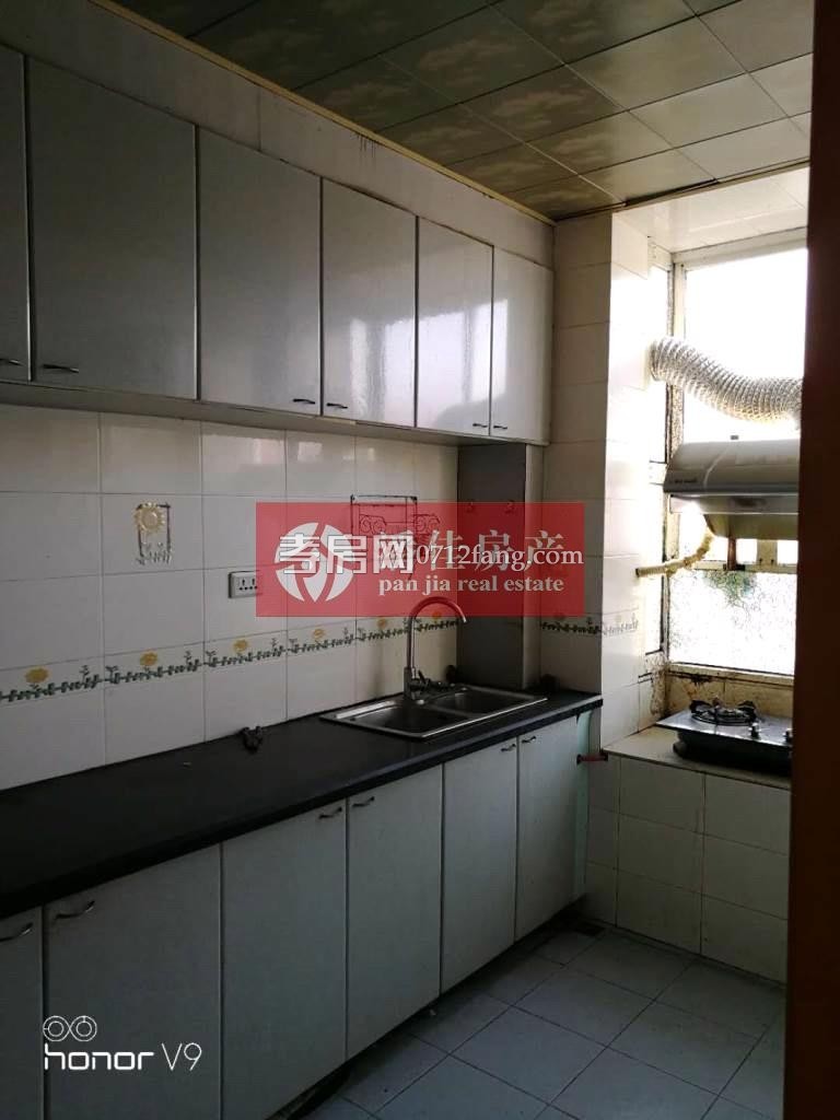 【潘佳房產(chǎn)推薦】兵工花園105㎡3室2廳中裝拎包入住只要48萬(wàn)